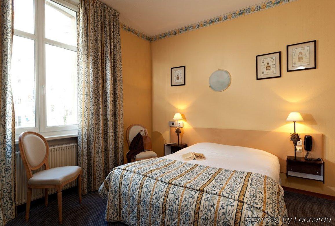 The Originals Boutique, Hotel Des Princes, Strasbourg Centre Bilik gambar